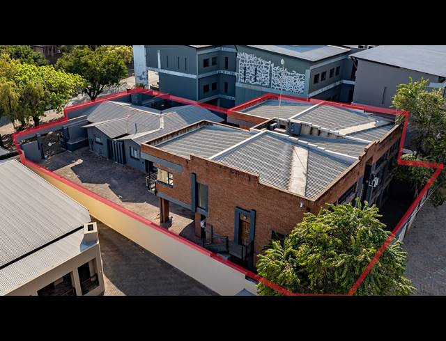 473.30M² OFFICE FOR SALE IN SONHEUWEL